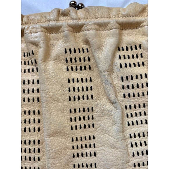 MIU MIU Prada 1999 Vintage Y2K Beige Leather Shoulder Bag w/Kiss Lock Closure - Picture 5 of 12